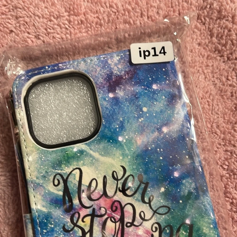 New Never Stop Dreaming iPhone 14 card phone case